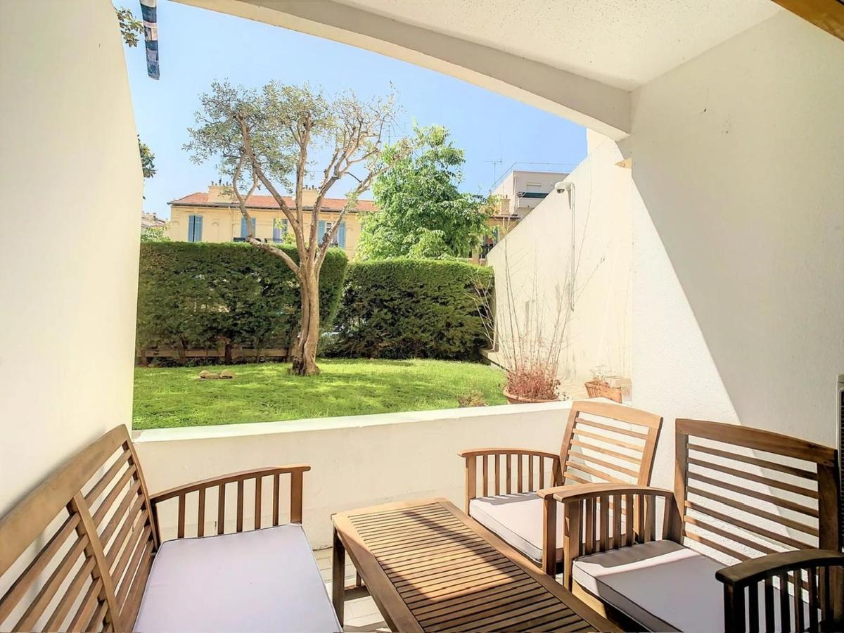 Superbe Studio Terrasse Centre Ville Et Plages A Pieds Cannes Exterior foto